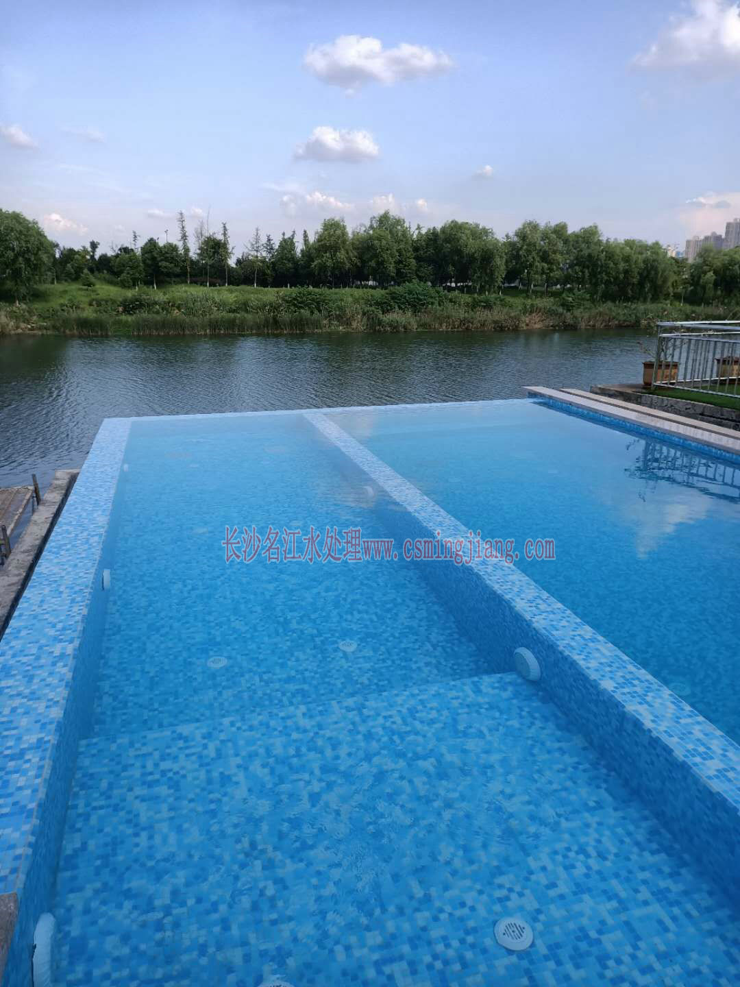 长沙碧桂园夏总游泳池